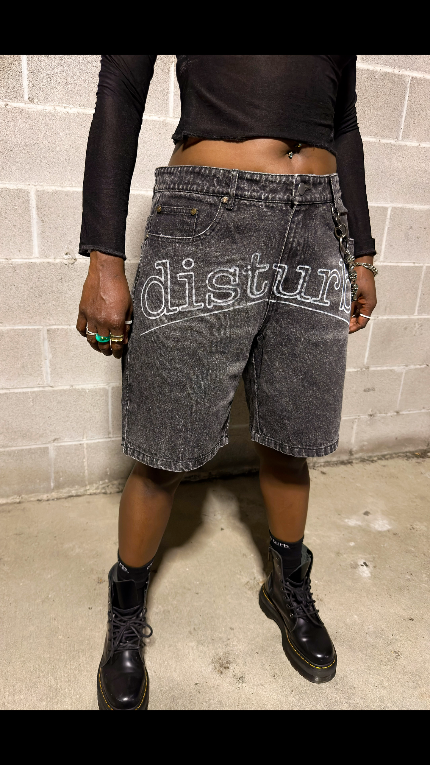 Denim jorts “disturb” front logo