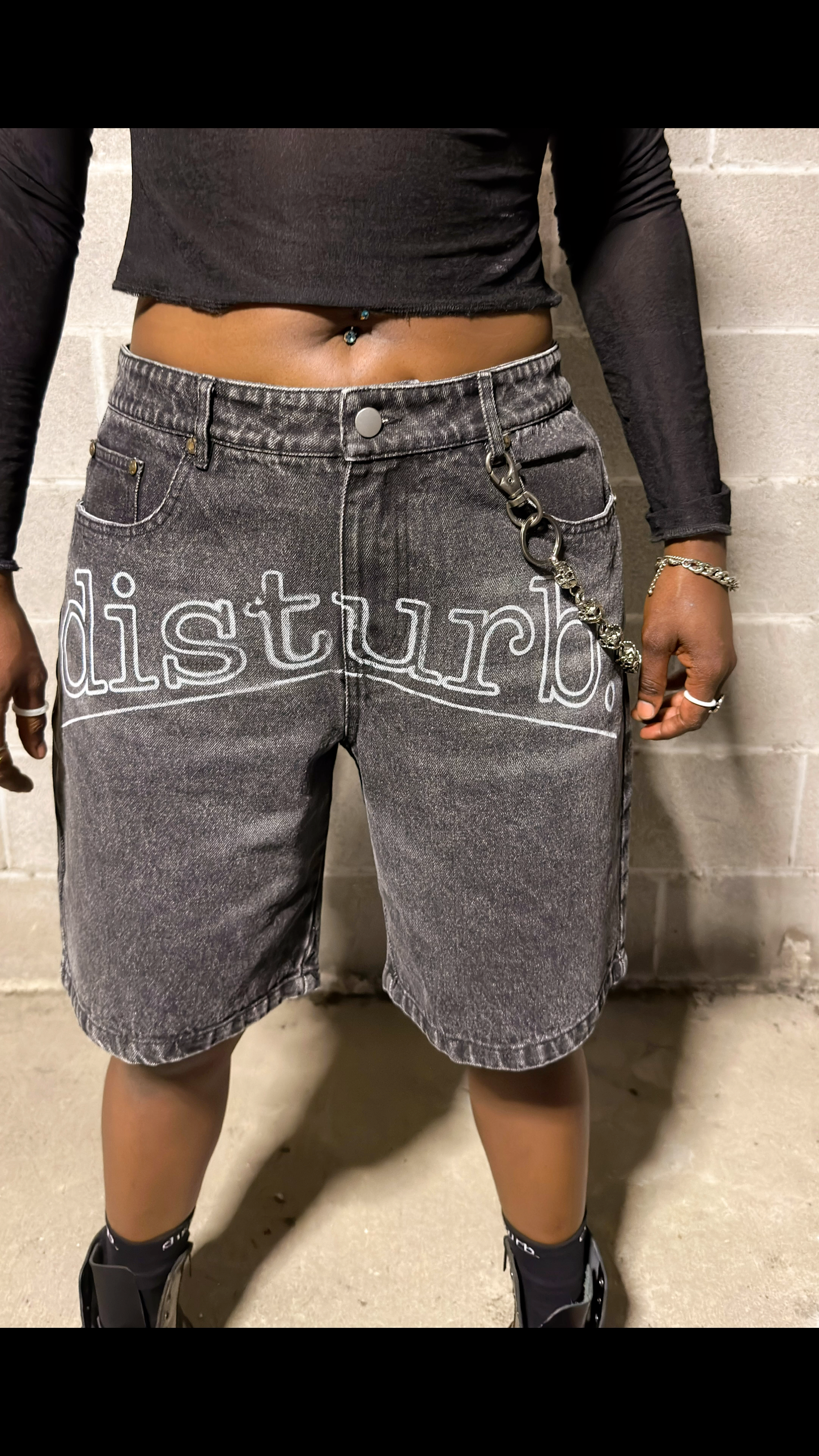 Denim jorts “disturb” front logo